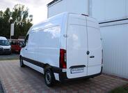 Mercedes-Benz Sprinter 5