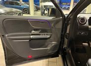 Mercedes-Benz EQB 9