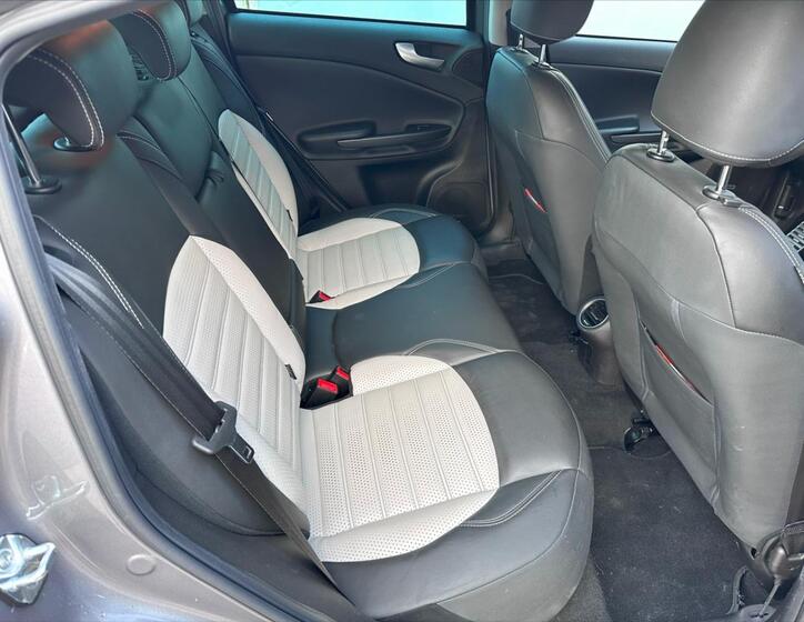 Alfa Romeo Giulietta 14