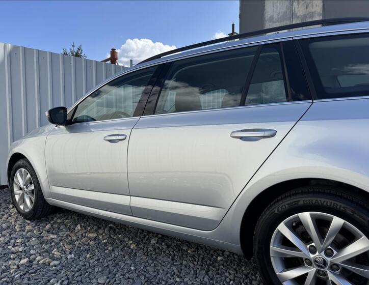 Škoda Octavia 16