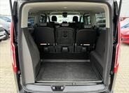 Ford Tourneo Custom 14