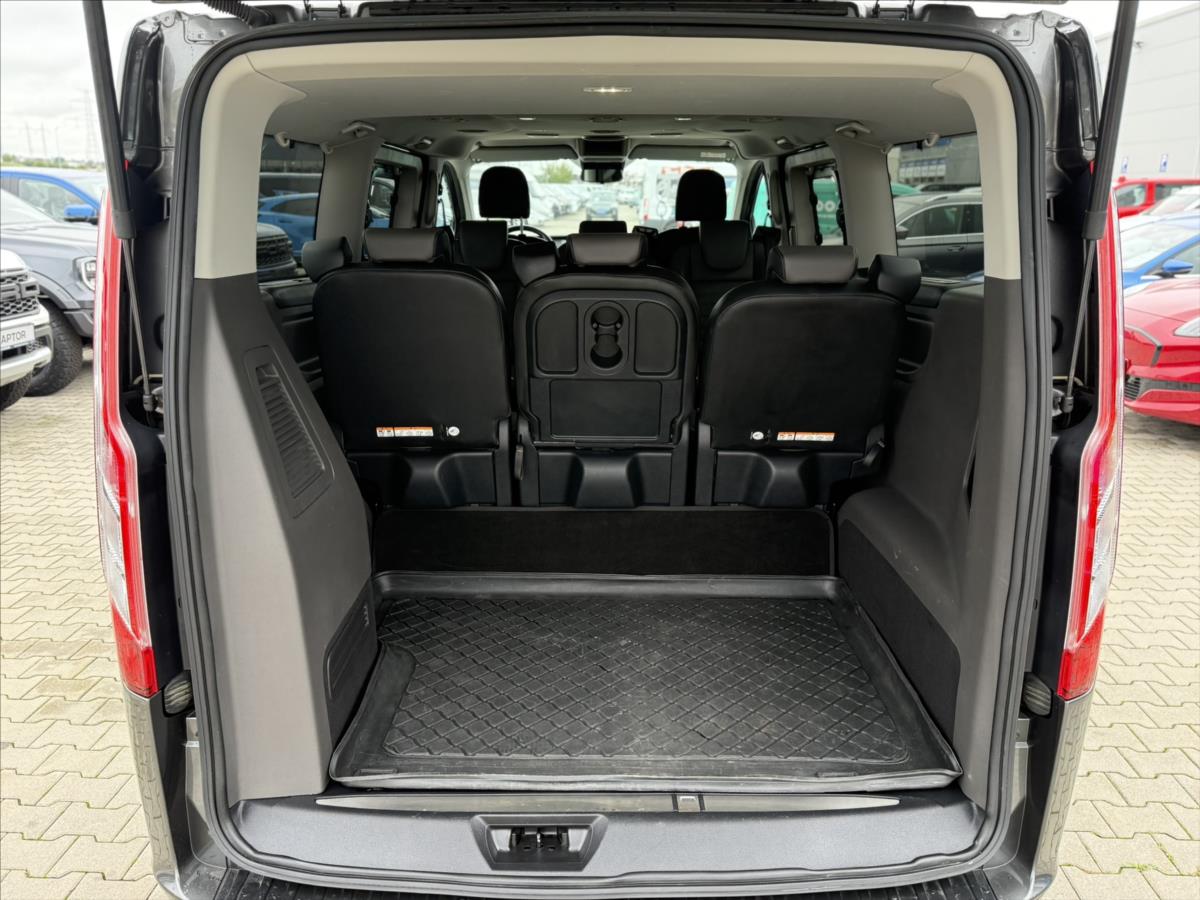 Ford Tourneo Custom