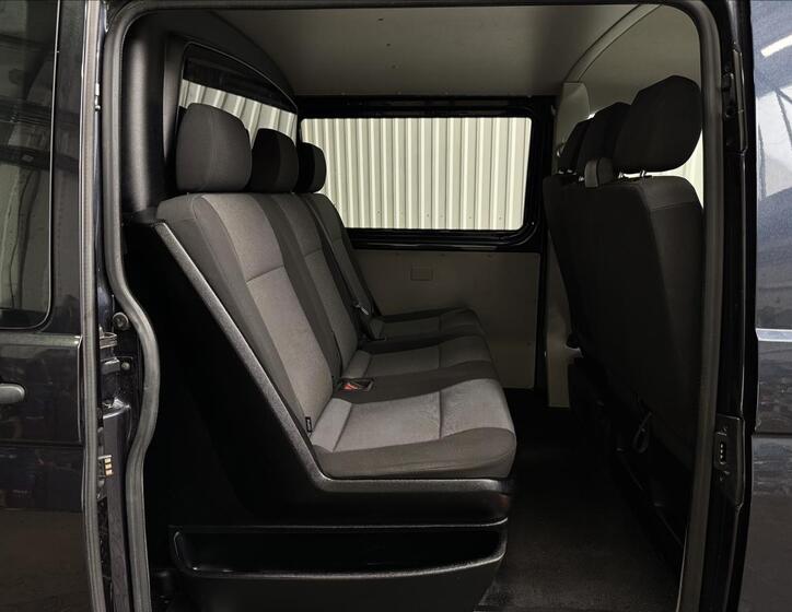 Volkswagen Transporter 28