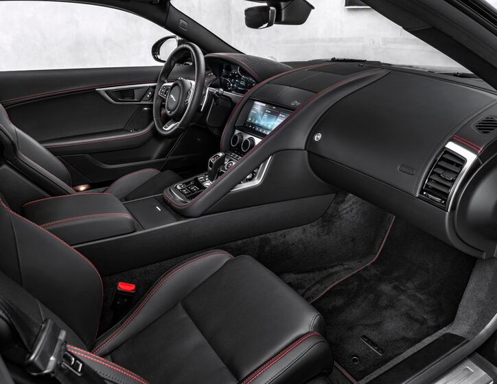 Jaguar F-Type 13