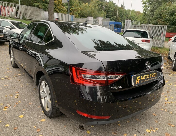 Škoda Superb 7
