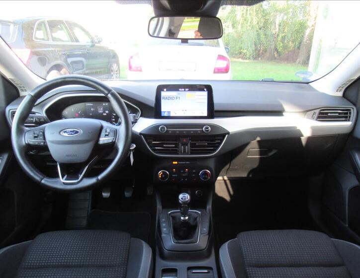 Ford Focus 9