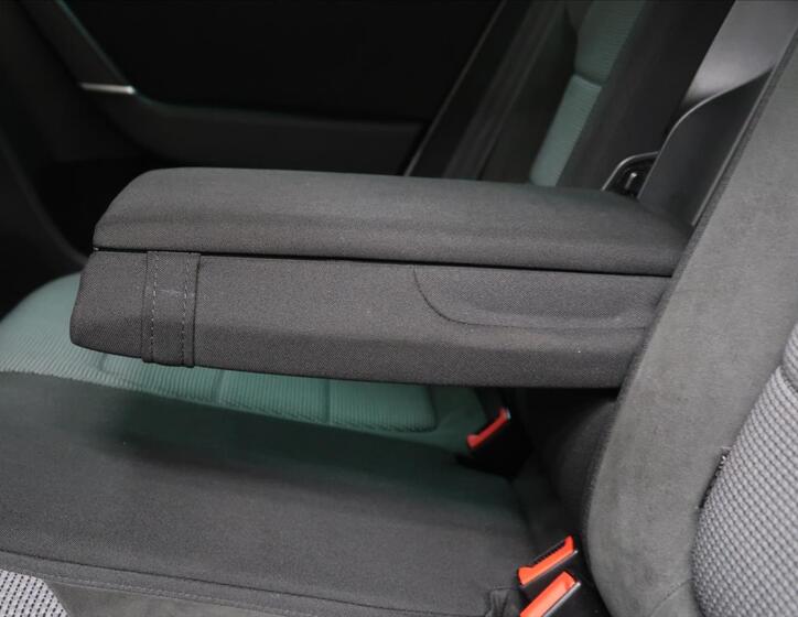Volkswagen Passat 30