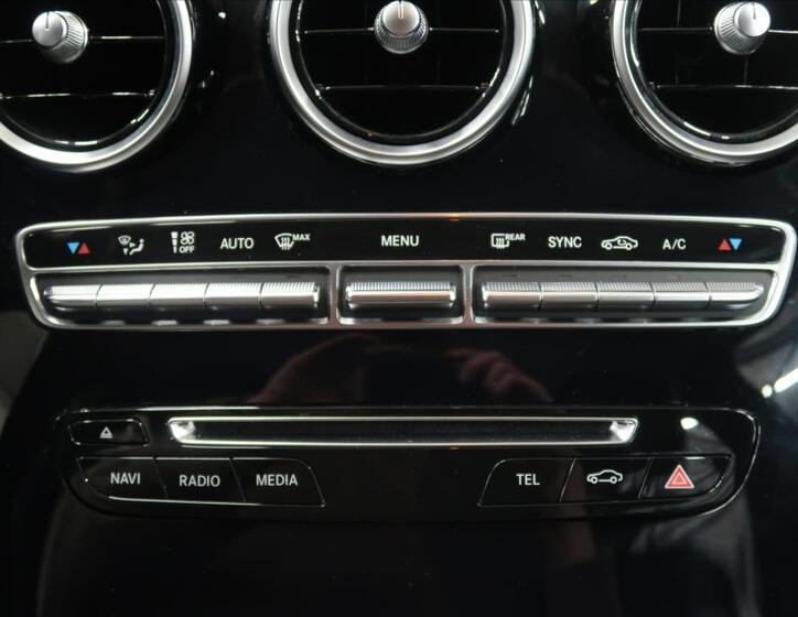 Mercedes-Benz Třídy C 24