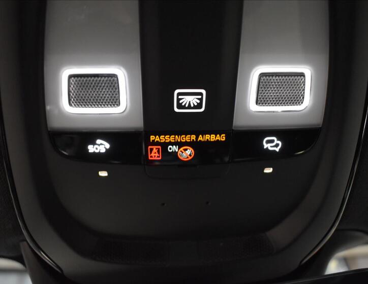 Volvo XC40 15