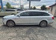 Škoda Superb 8