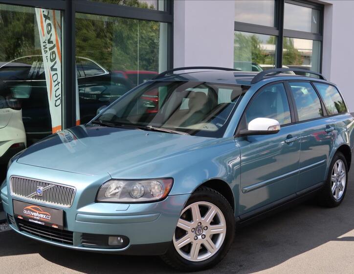 Volvo V50 1