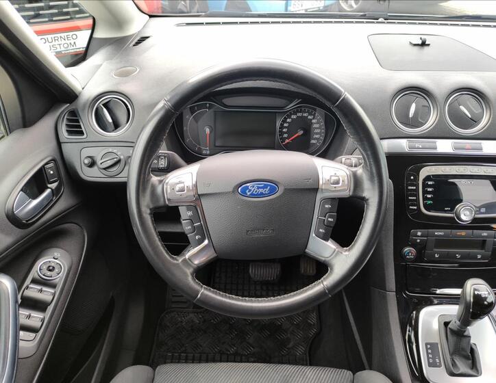 Ford S-MAX 18
