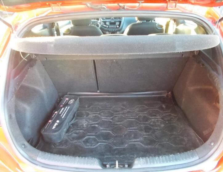 KIA Ceed 13