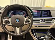 BMW X7 11