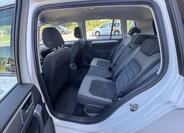 Volkswagen Golf 11