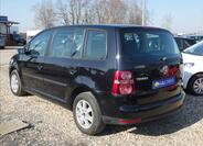 Volkswagen Touran 4