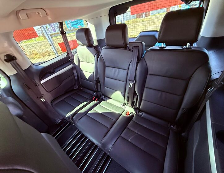 Toyota ProAce 10