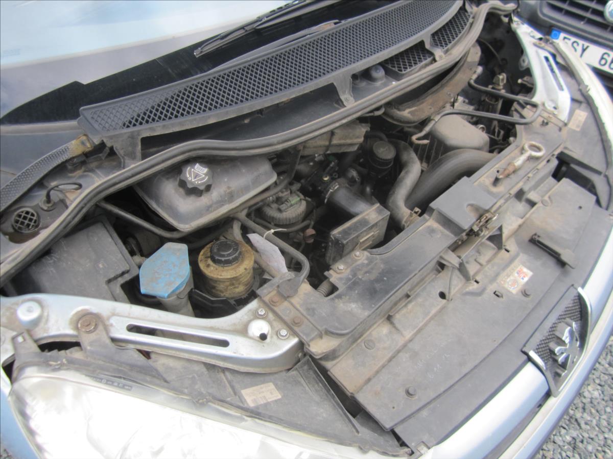 Peugeot 807