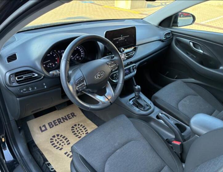 Hyundai i30 9