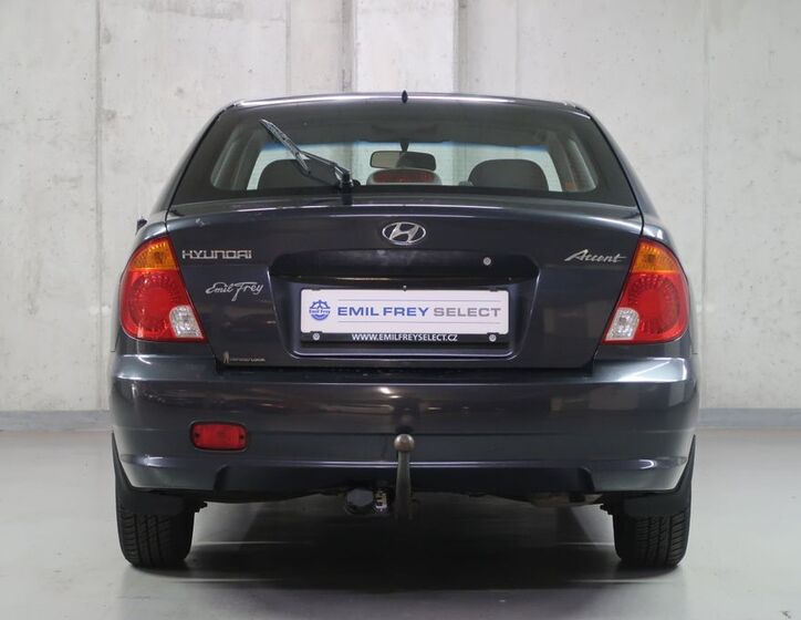 Hyundai Accent 6