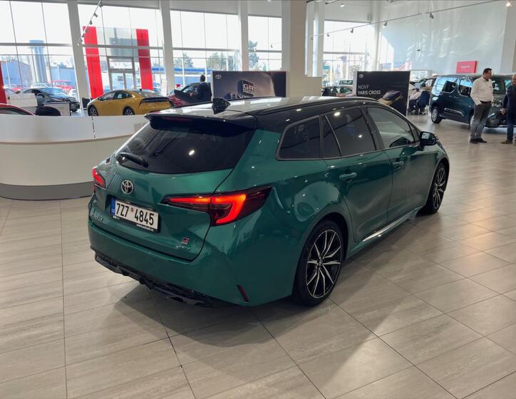 Toyota Corolla 5