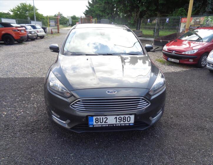 Ford Focus 9