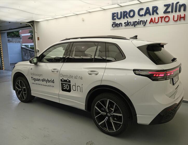 Volkswagen Tiguan 4