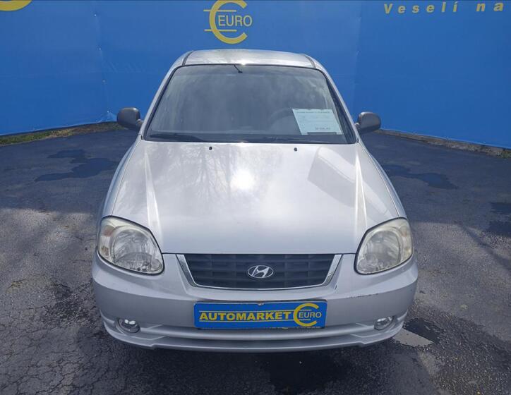 Hyundai Accent 2