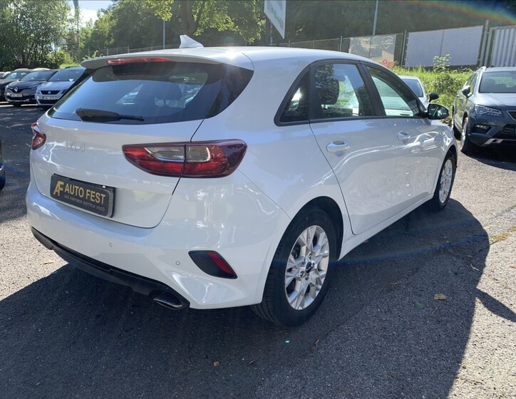 KIA Ceed 5