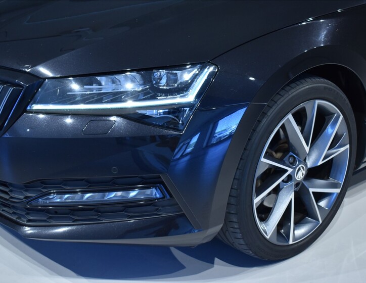 Škoda Superb 4