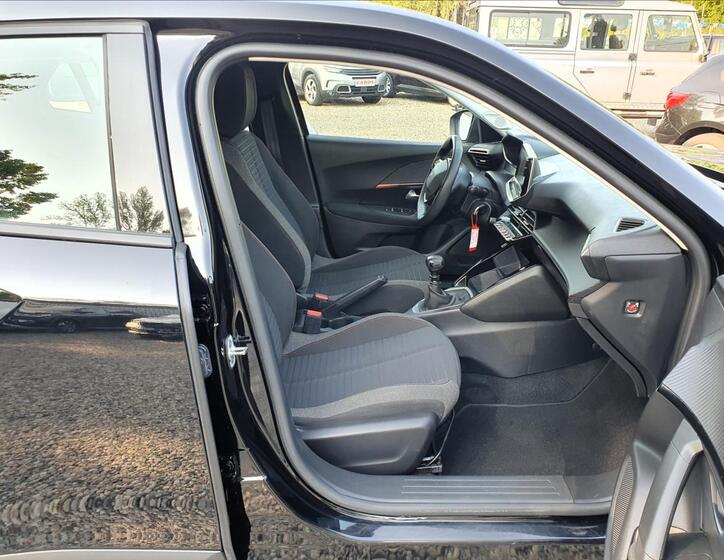 Peugeot 2008 12