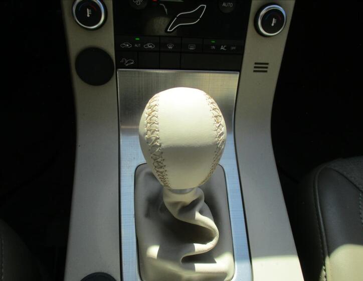 Volvo XC70 16
