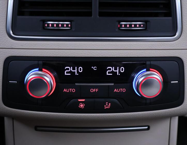Audi A6 30