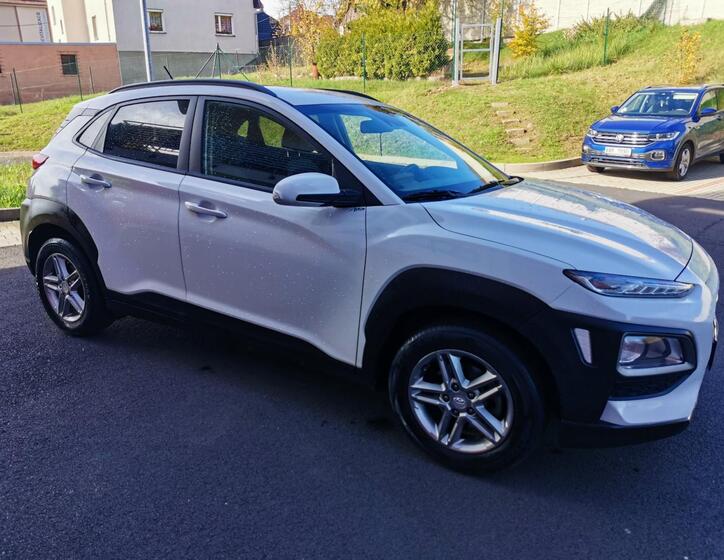 Hyundai Kona 5