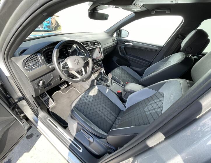 Volkswagen Tiguan 5