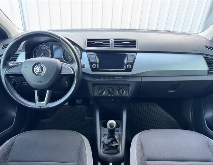 Škoda Fabia 27