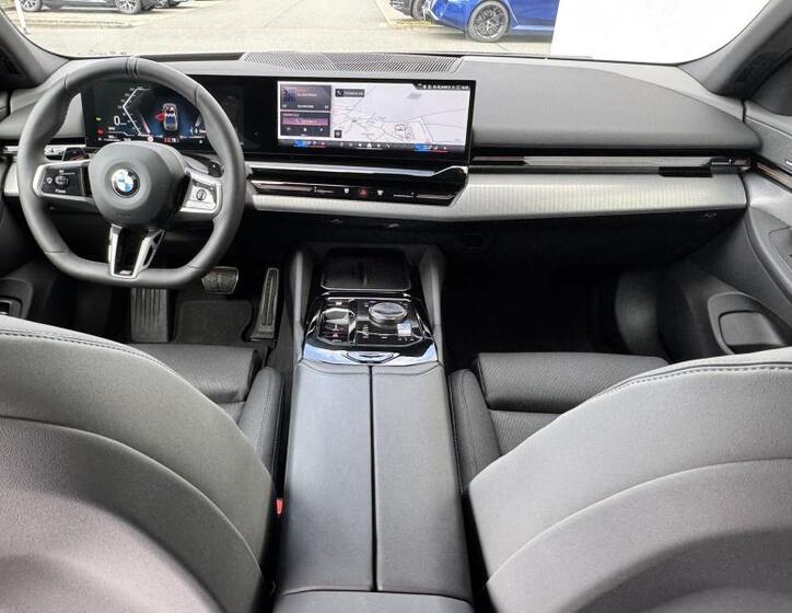 BMW Řada 5 8