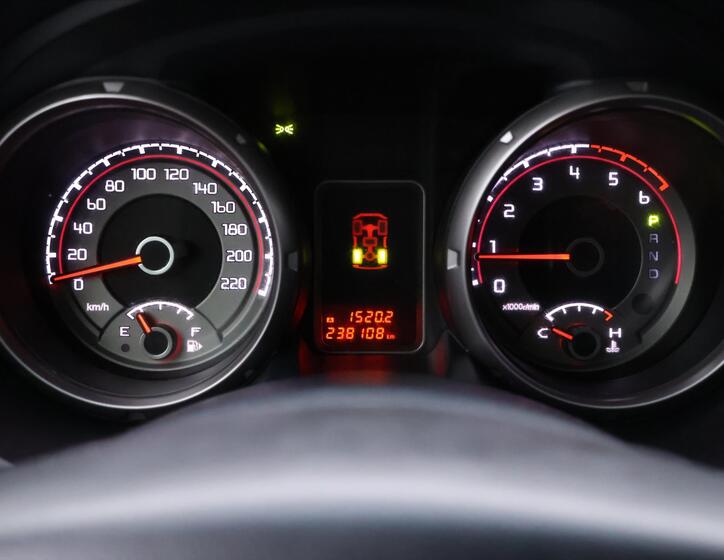 Mitsubishi Pajero 18