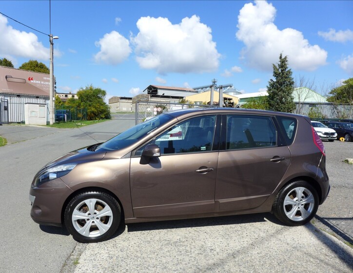 Renault Scénic 9