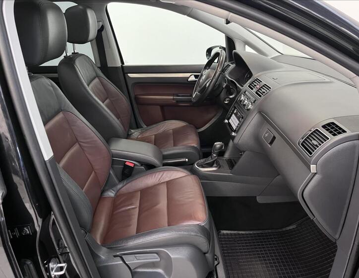 Volkswagen Touran 18