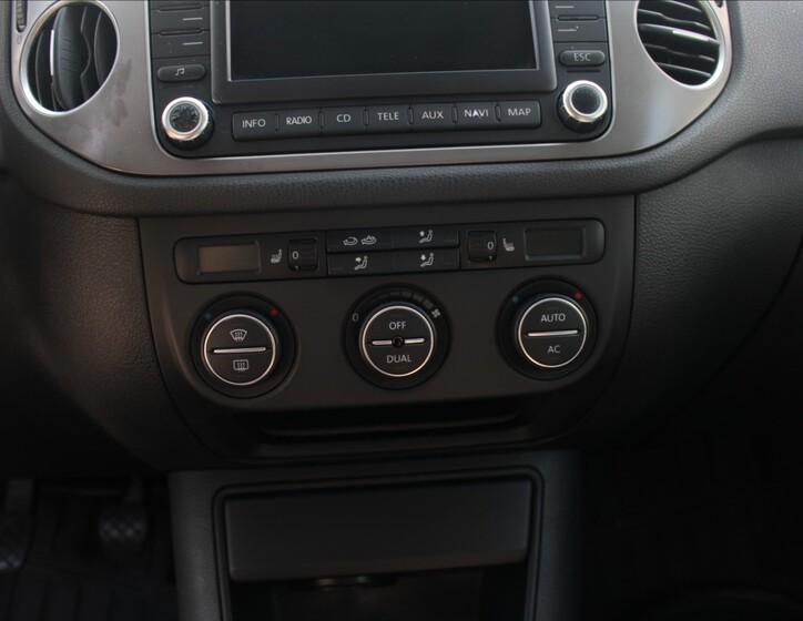 Volkswagen Tiguan 13