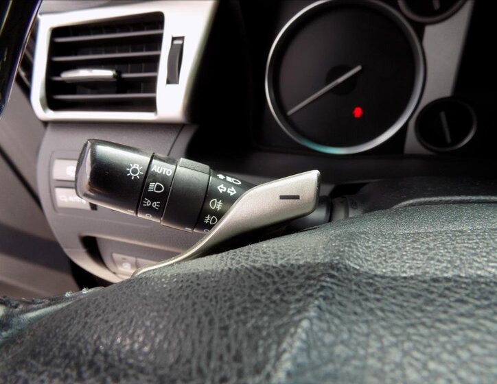 Lexus LX 570 32