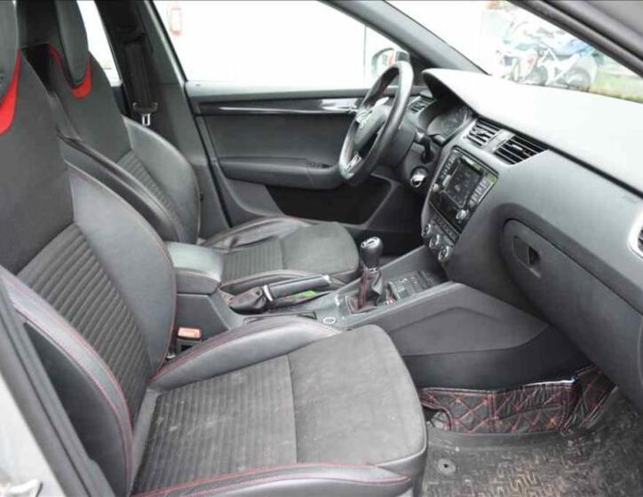 Škoda Octavia 25