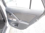 Toyota Avensis 12