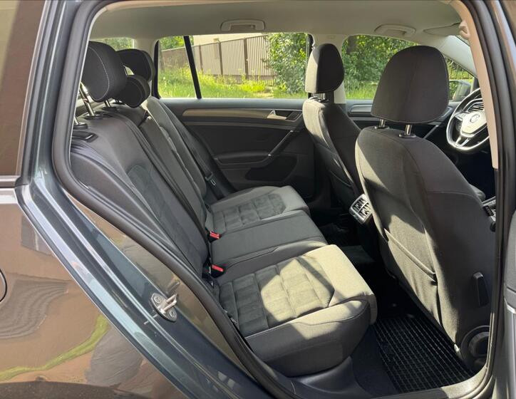 Volkswagen Golf 8
