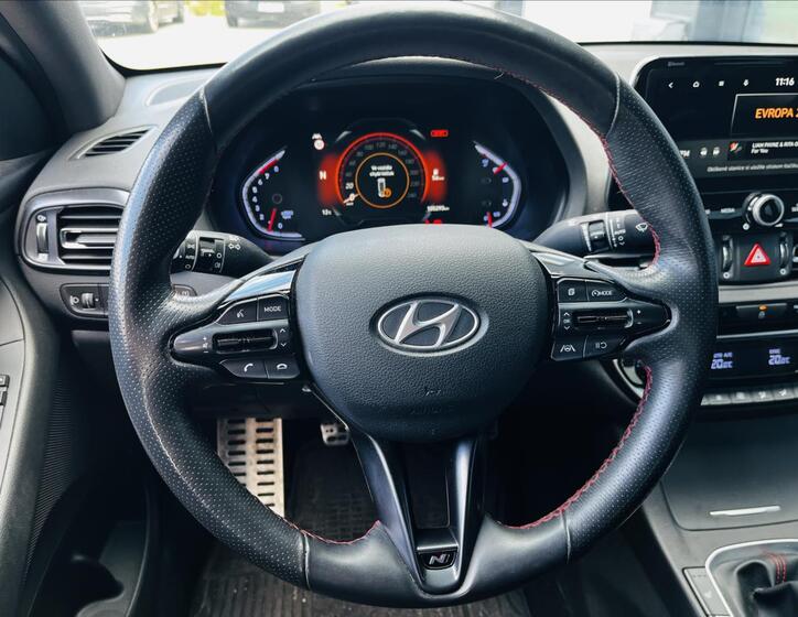 Hyundai i30 9