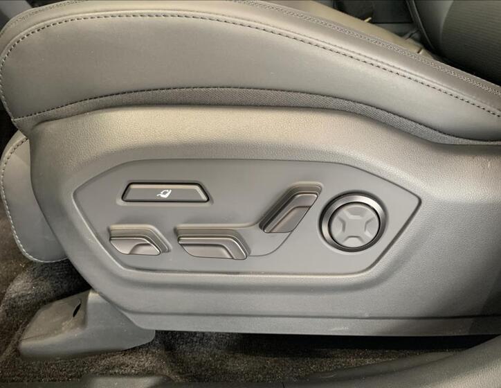 Hyundai Santa Fe 31