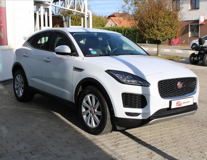 Jaguar E-Pace 2