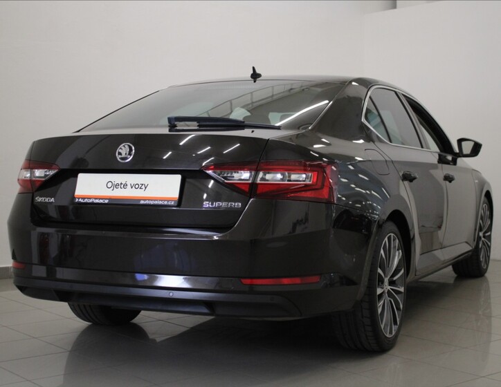 Škoda Superb 3