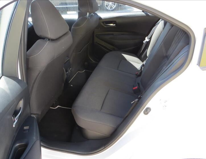 Toyota Corolla 24